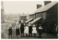 Pictured young children at Muckram circa 1911