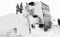 A Trent Bus stranded on Nixs Hill in the 1947 winter storms.